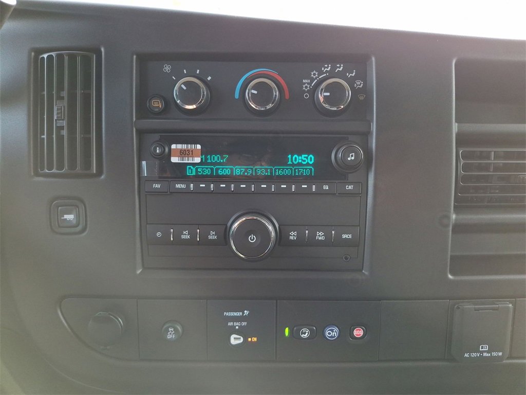 New 2025 Chevrolet Express 3500 - photo 18