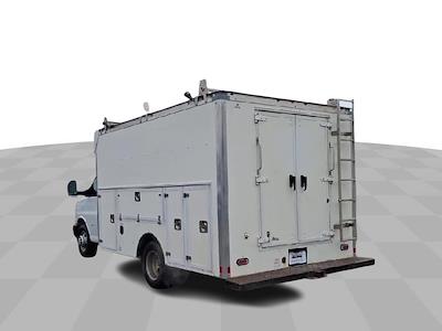 Used 2018 Chevrolet Express 3500 - photo 1