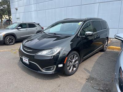 2020 Chrysler Pacifica FWD Minivan for sale #LR124582C - photo 1