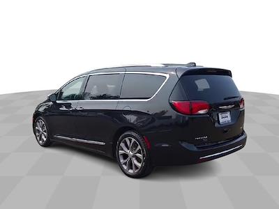 2020 Chrysler Pacifica FWD Minivan for sale #LR124582C - photo 2