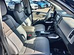 Used 2022 Nissan Frontier SV Crew Cab 4x4 Pickup for sale #NN623505C - photo 24