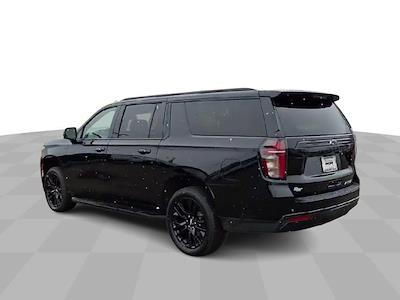 Used 2023 Chevrolet Suburban - photo 1