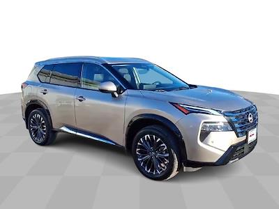 Used 2024 Nissan Rogue - photo 1