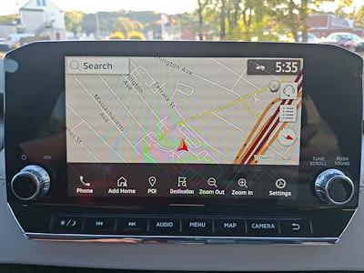 Used 2024 Mitsubishi Outlander PHEV - photo 1