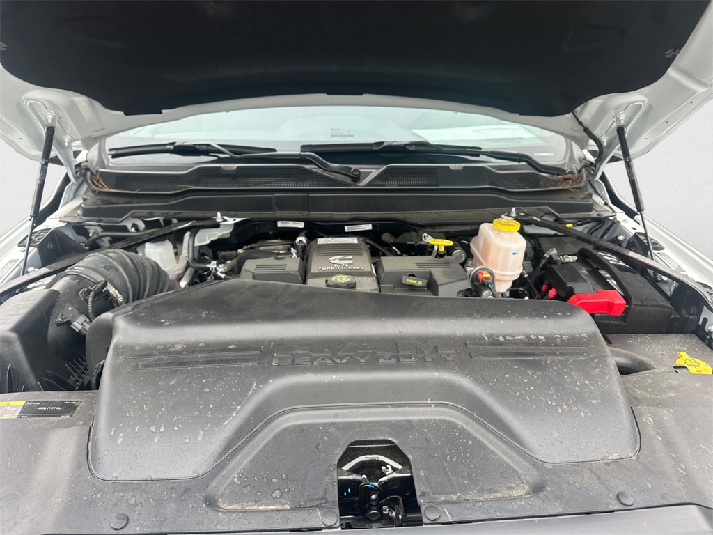 New 2024 Ram 5500 - photo 16