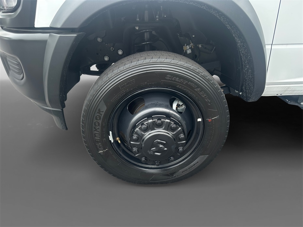 New 2024 Ram 5500 - photo 17
