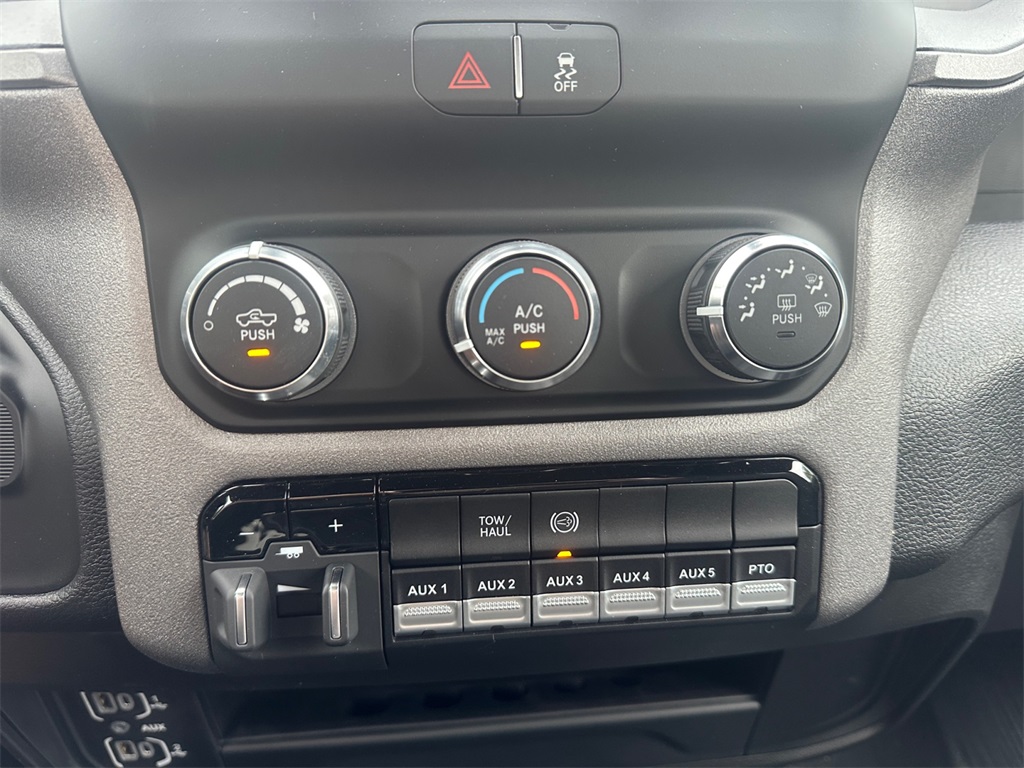 New 2024 Ram 5500 - photo 24