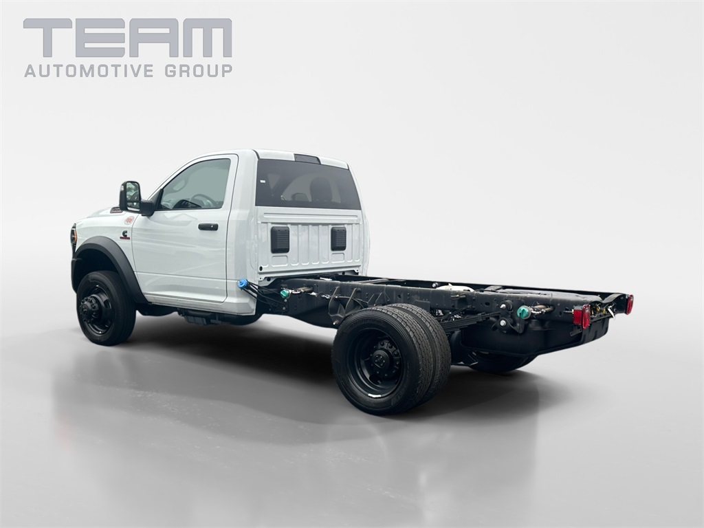 New 2024 Ram 5500 - photo 8