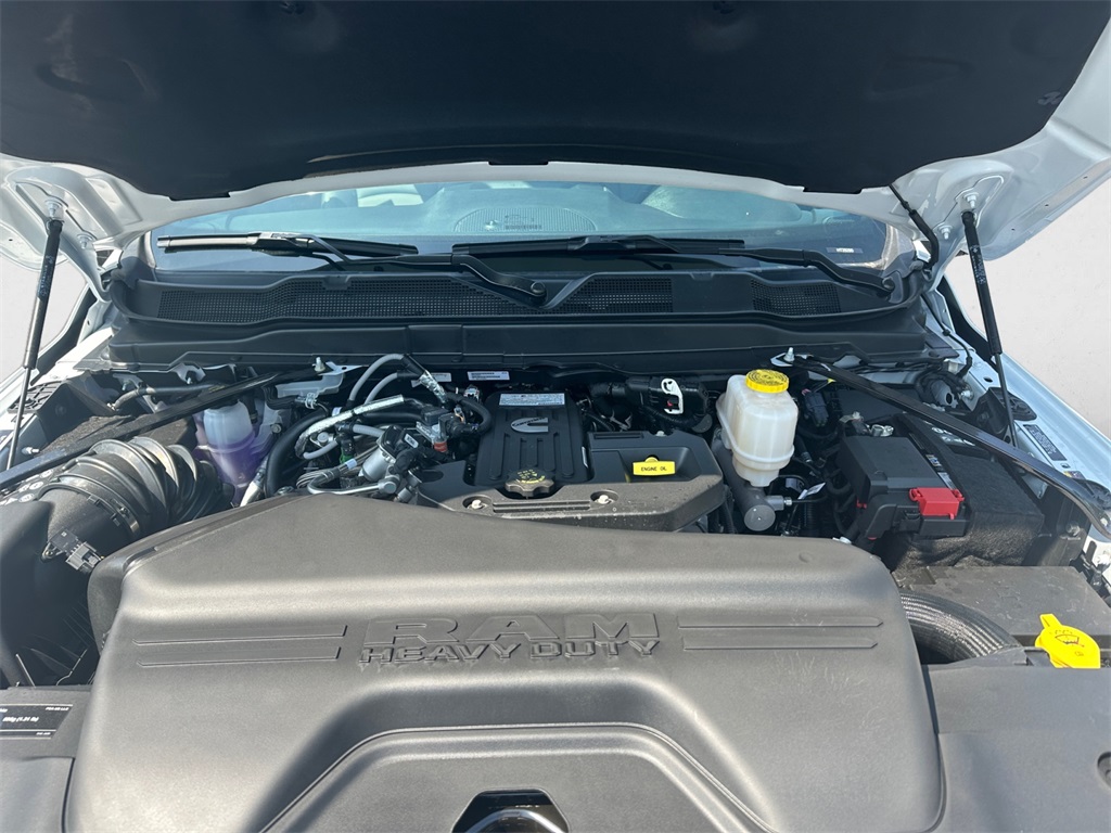New 2025 Ram 5500 - photo 41