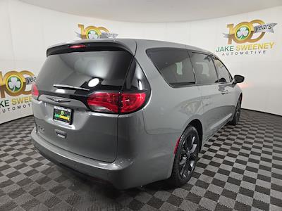 2020 Chrysler Pacifica FWD Minivan for sale #C38835 - photo 2