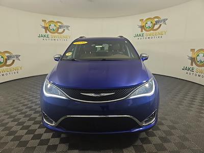 Used 2020 Chrysler Pacifica Limited Minivan for sale #C38863 - photo 2