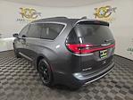 Used 2022 Chrysler Pacifica Touring L Minivan for sale #C38903 - photo 5