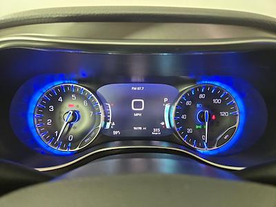 Used 2019 Chrysler Pacifica - photo 1