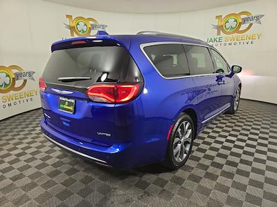Used 2019 Chrysler Pacifica - photo 1