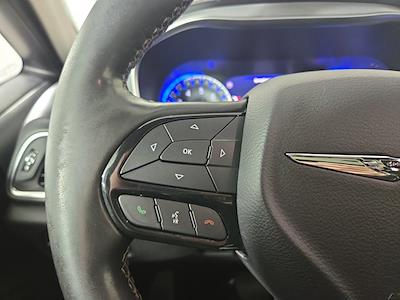 Used 2019 Chrysler Pacifica - photo 1