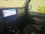 2024 Jeep Gladiator Crew Cab 4WD Pickup for sale #E11989 - photo 22