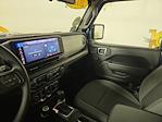 Used 2025 Jeep Gladiator Sport Crew Cab 4WD Pickup for sale #E12050 - photo 21