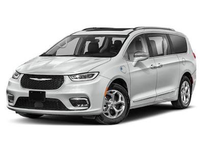 Used 2022 Chrysler Pacifica - photo 1