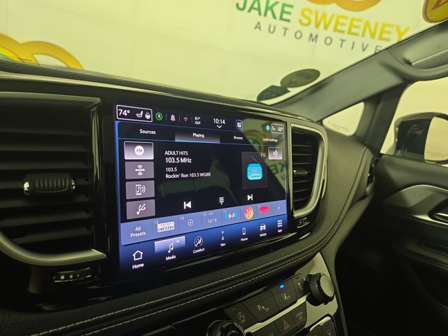 Used 2024 Chrysler Pacifica - photo 20