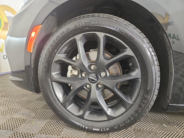 Used 2024 Chrysler Pacifica - photo 35