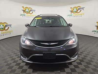 Used 2017 Chrysler Pacifica Touring L Minivan for sale #X7021 - photo 2