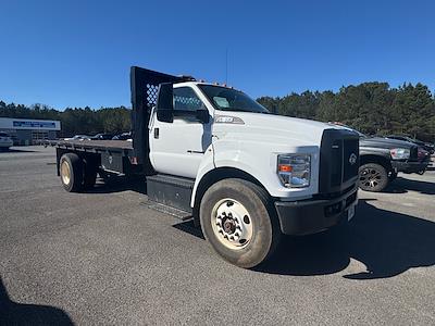 Used 2021 Ford F-750 - photo 1