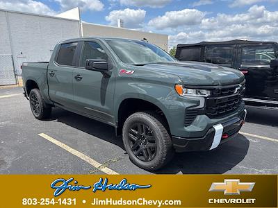 New 2025 Chevrolet Silverado 1500 LT Crew Cab 4x4 Pickup for sale #V4668 - photo 1