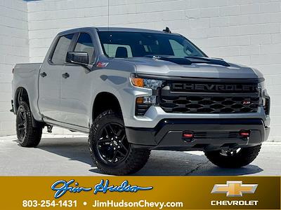 New 2025 Chevrolet Silverado 1500 Custom Crew Cab 4x4 Pickup for sale #V4720 - photo 1