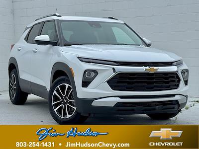 New 2025 Chevrolet Trailblazer LT SUV for sale #V4855 - photo 1