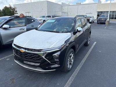 New 2025 Chevrolet Trax LT SUV for sale #V4893 - photo 1