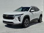New 2025 Chevrolet Trax LT SUV for sale #V4945 - photo 8