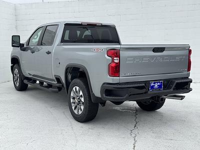 New 2025 Chevrolet Silverado 2500 Custom Crew Cab 4WD Pickup for sale #V4994 - photo 2