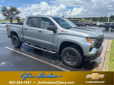 New 2025 Chevrolet Silverado 1500 Custom Crew Cab 4WD Pickup for sale #V4995 - photo 1