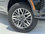 New 2025 Chevrolet Suburban Z71 4WD SUV for sale #V4997 - photo 8