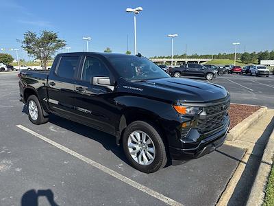 New 2025 Chevrolet Silverado 1500 Custom Crew Cab 4WD Pickup for sale #V5000 - photo 1