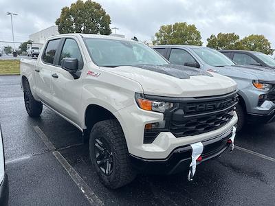 New 2026 Chevrolet Silverado 1500 Custom Crew Cab 4WD Pickup for sale #V5194 - photo 1