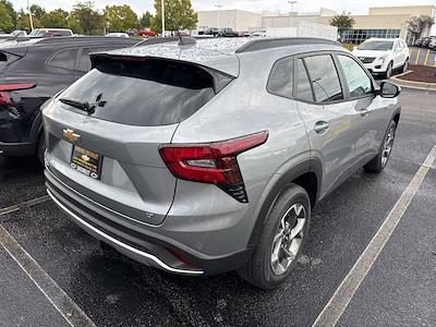 New 2026 Chevrolet Trax LT for sale #V5201 - photo 2