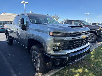 New 2026 Chevrolet Silverado 2500 Custom Crew Cab 4WD Pickup for sale #V5222 - photo 1