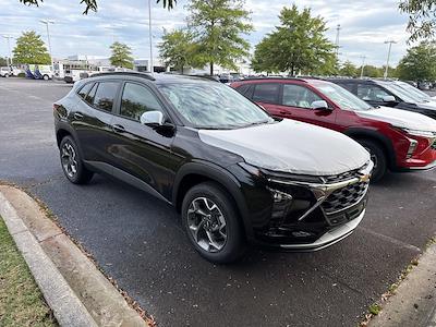 New 2026 Chevrolet Trax LT SUV for sale #V5239 - photo 2