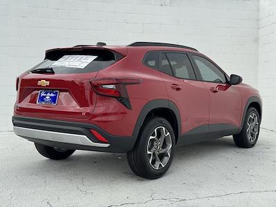 New 2026 Chevrolet Trax LT SUV for sale #V5240 - photo 2