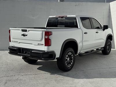 New 2026 Chevrolet Silverado 1500 ZR2 Crew Cab for sale #V5414 - photo 2