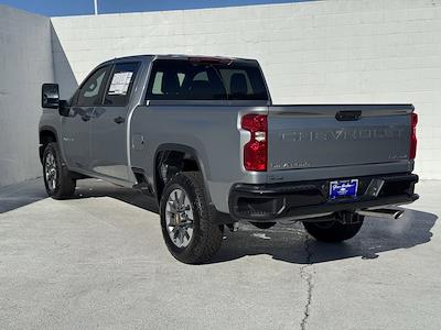 New 2026 Chevrolet Silverado 2500 Custom Crew Cab for sale #V5463 - photo 2