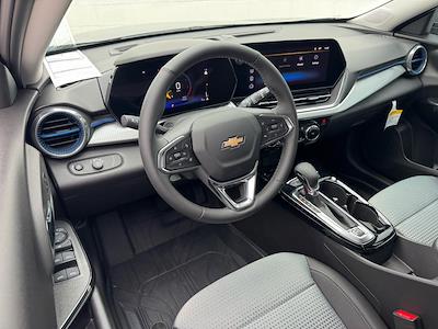 New 2025 Chevrolet Trax LT for sale #V5587 - photo 2