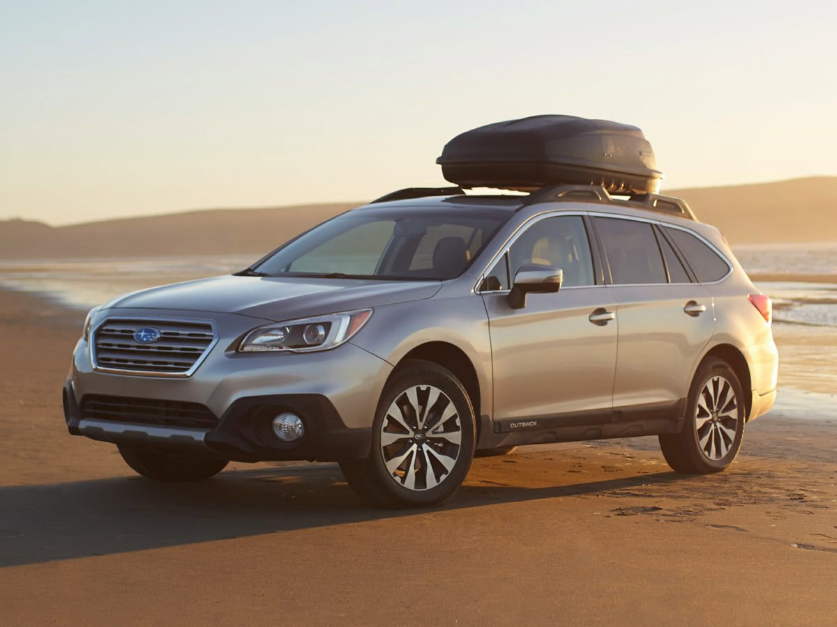 Used 2015 Subaru Outback - photo 1