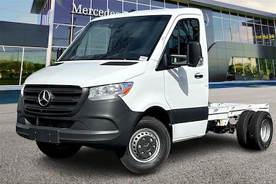 2024 Mercedes-Benz Sprinter 4500 Standard Roof DRW RWD, Cab Chassis for sale #V249591 - photo 1