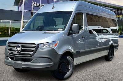 New 2025 Mercedes-Benz Sprinter 2500 Passenger Van for sale #V258078 - photo 1