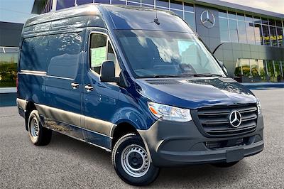 2025 Mercedes-Benz Sprinter 3500 Standard Roof RWD, Empty Cargo Van for sale #V259840 - photo 1