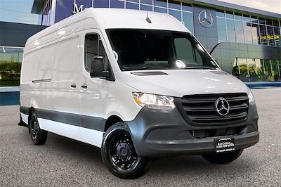 Used 2026 Mercedes-Benz Sprinter 2500 - photo 1