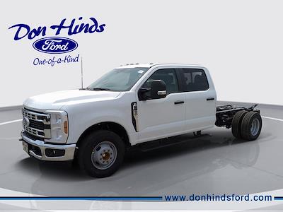 New 2025 Ford F-350 Crew Cab Cab Chassis for sale #NTS5595 - photo 1