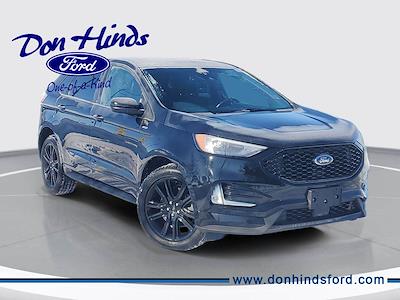 Used 2022 Ford Edge - photo 1